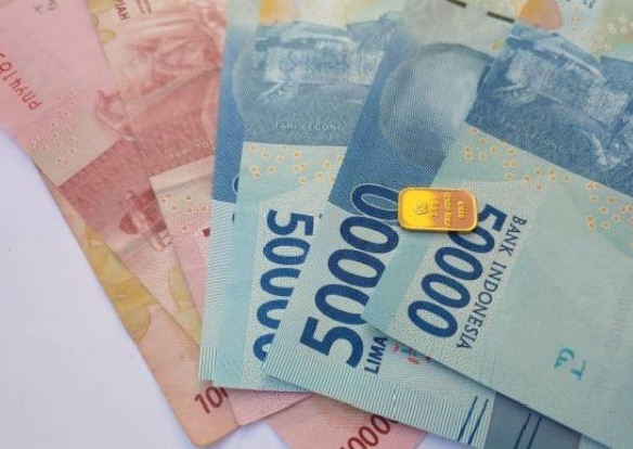 Harga Emas Antam 14 Januari 2026 Meledak Capai Rekor Tertinggi