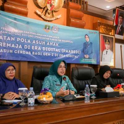 TP PKK Banten Perkuat Kapasitas Orang Tua Hadapi Tantangan Pengasuhan Digital