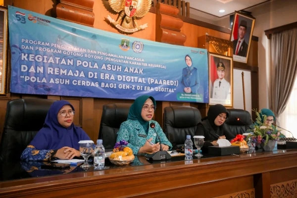 TP PKK Banten Perkuat Kapasitas Orang Tua Hadapi Tantangan Pengasuhan Digital