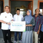 Wali Kota Serang Kawal Penyerahan Santunan BPJS Ketenagakerjaan kepada Ahli Waris