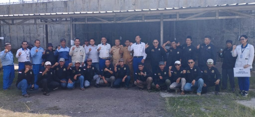 Forum Industri Kepuh Gunung Sugih Kontribusikan Hewan Qurban Ke Masyarakat.