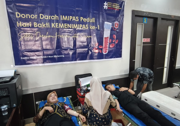 Kantor Imigrasi Serang Gelar Donor Darah Peringati Hari Bakti KEMENIMIPAS ke-1