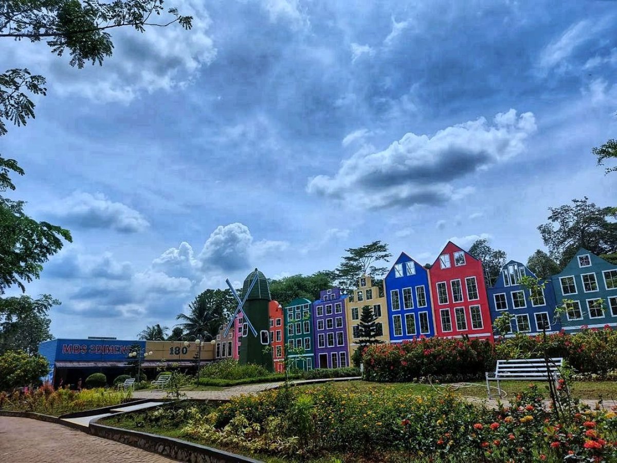 Taman Mahoni Bangun Sentosa, Destinasi Wisata Lebaran yang Menarik dan Terjangkau