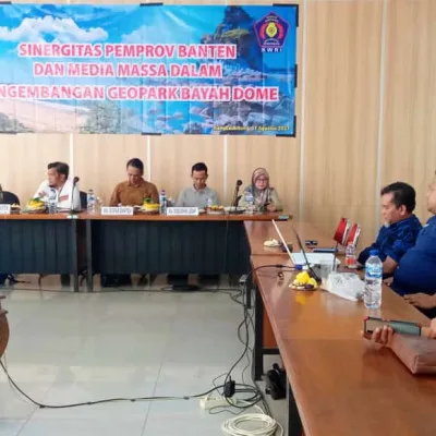 Komite Wartawan Reformasi Indonesia (KWRI) Gelar Diskusi Pengembangan Geopark Bayah Dome.