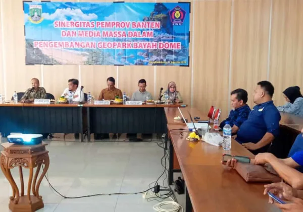 Komite Wartawan Reformasi Indonesia (KWRI) Gelar Diskusi Pengembangan Geopark Bayah Dome.