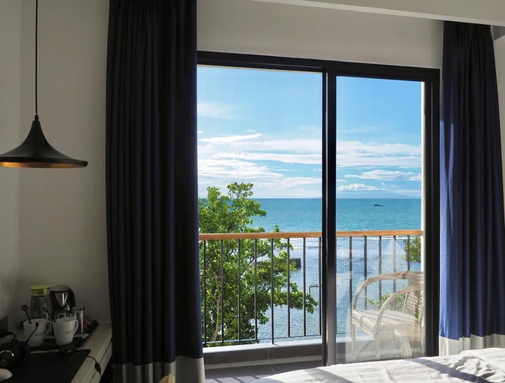 Petualangan Tak Terlupakan Bersama Aston Hotels di Banten: Menikmati Keindahan Pantai, Keramaian Kota, dan Budaya yang Kaya