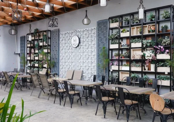 Kafein Ciapus: Destinasi Hangout Instagramable dengan Harga Ramah Kantong di Jantung Ciapus, Bogor