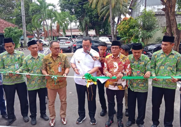 Wali Kota Serang Resmikan Jalan “Ikhlas Berbudi” di Lingkungan Kemenag