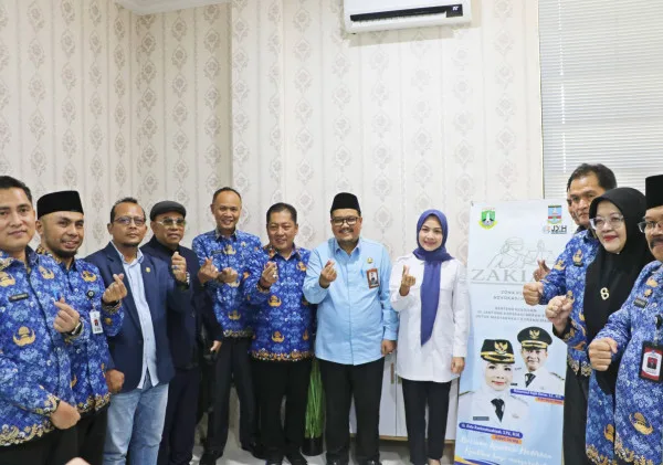 Bupati Serang Resmikan Zona Klinik Advokasi Hukum (Zakiah) di Mal Pelayanan Publik