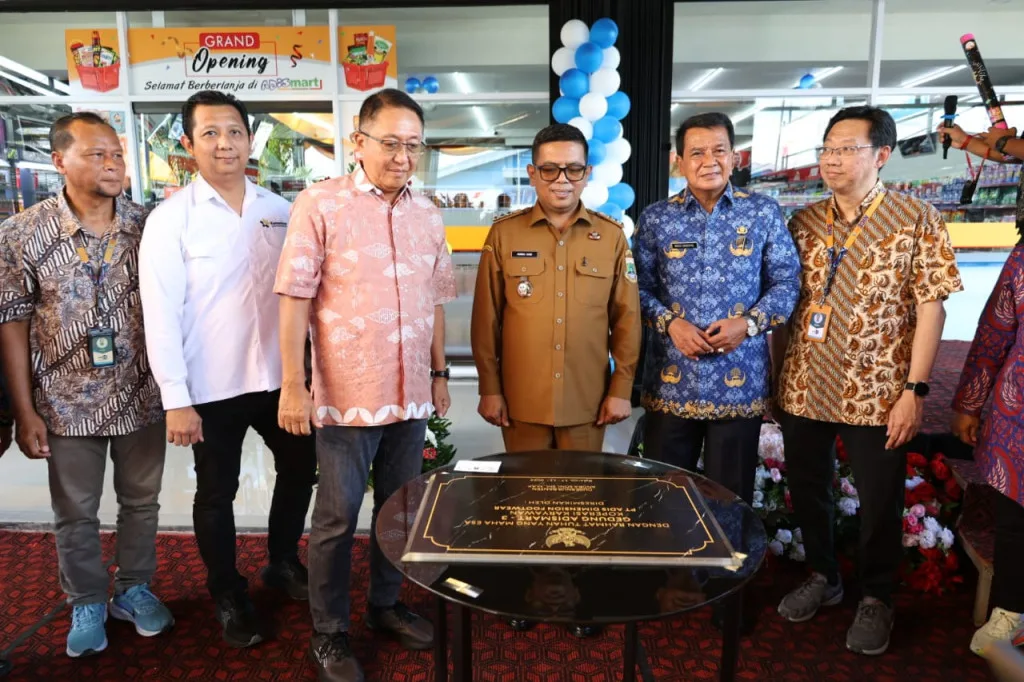 Bupati Tangerang dan Gubernur Banten Resmikan LPK dan Adis Mart Koperasi Pegawai PT Adis Dimension Footwear