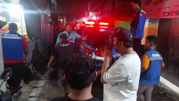 Pemkot Tangerang Pastikan Penanganan Banjir Berjalan Optimal, Dua Titik Pengungsian Dibuka