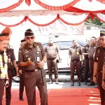 Kunjungan Supervisi Kajati Kepri ke Kejari Tanjungpinang Diwarnai Pembagian KIA, Bakti Sosial, dan Pemusnahan Narkotika