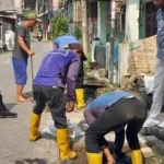 Normalisasi Drainase di Batuceper untuk Antisipasi Banjir saat Musim Hujan