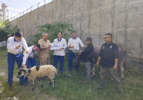 Forum Industri Kepuh Gunung Sugih Kontribusikan Hewan Qurban Ke Masyarakat.
