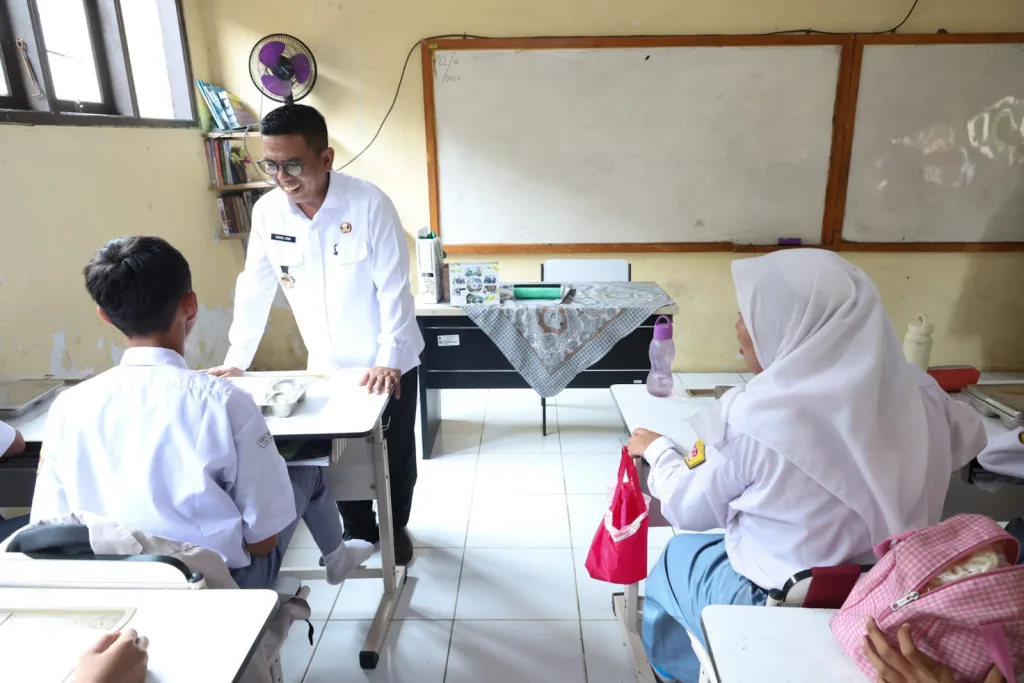 Gubernur Banten Tinjau Program Makan Bergizi Gratis di SMAN 2 Kabupaten Tangerang