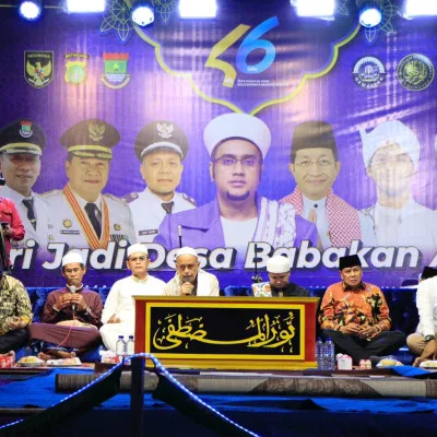 Milad ke-46 Desa Babakan Asem: Bersalawat Bersama Bupati, Doa untuk Negeri hingga Pesan Penting bagi Aparatur Desa