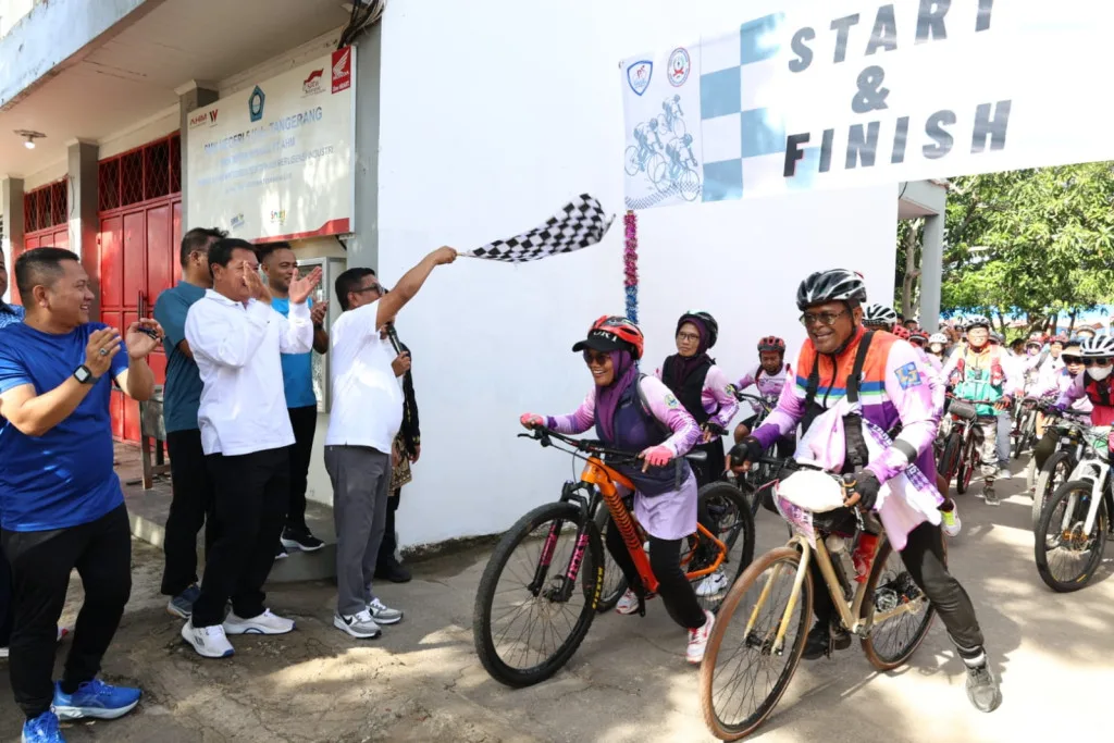 Ribuan Pesepeda Padati Mauk, Fun Bike Kolaborasi Gemilang Jadi Pemantik Wisata Desa dan UMKM Banten
