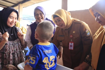 Wabup Intan Turun Langsung ke Rajeg, Gerebek Posyandu Jadi Senjata Tekan Stunting