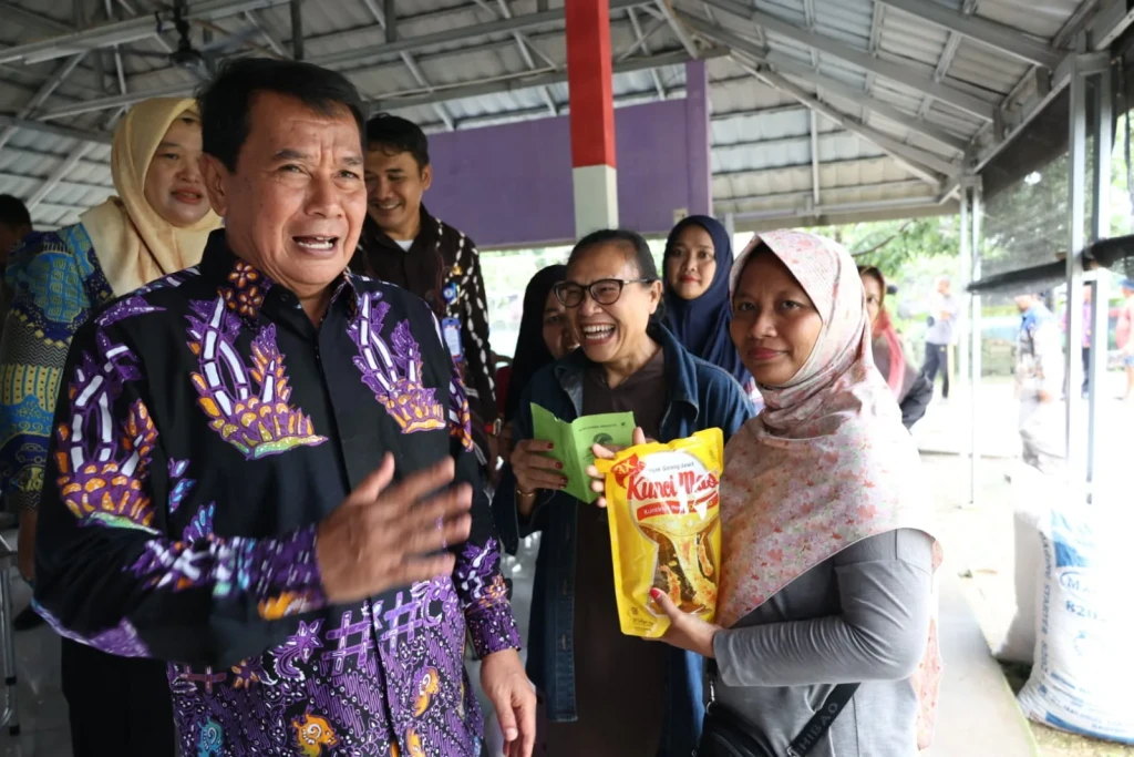Resmikan KDMP Cisoka, Bupati Maesyal Rasyid: Ekonomi Harus Dimulai dari Bawah