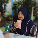 Pemkot Tangerang Salurkan Bansos Tunai Rp1,3 Miliar untuk Warga Rentan