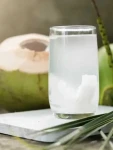 Manfaat Air Kelapa untuk Hidrasi dan Detoks Tubuh, Minuman Alami yang Segar dan Menyehatkan