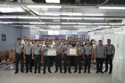 Kantor Imigrasi Cilegon Raih Satker Terbaik Pelayanan Keimigrasian 2025