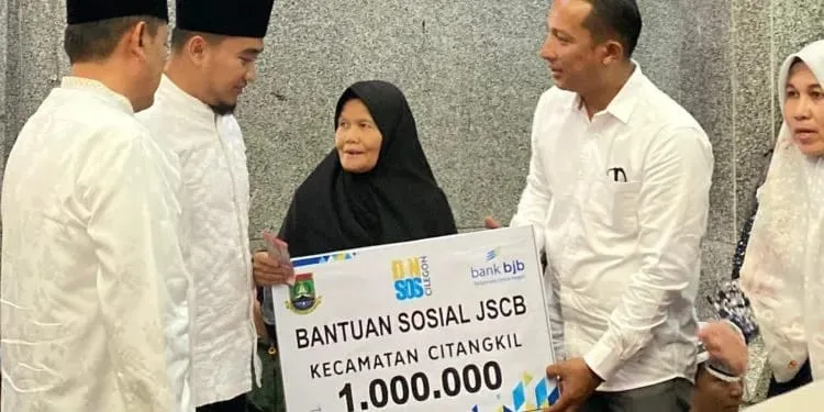 Pemkot Cilegon Salurkan Bansos Rp1,7 Miliar untuk 1.743 KPM