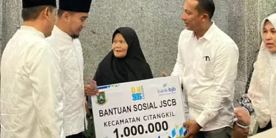 Pemkot Cilegon Salurkan Bansos Rp1,7 Miliar untuk 1.743 KPM