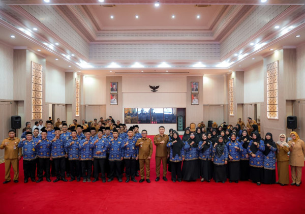 Gubernur Banten Lantik 64 Pejabat Fungsional, Fokus pada Pendidikan dan Pengawasan