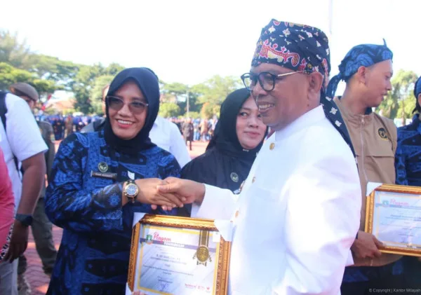 Lima Aparatur Desa dan Kelurahan Raih Peace Maker Justice Award 2025 di HUT ke-25 Provinsi Banten