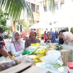 Gampang Sembako On The Road Diserbu Warga, Harga Jauh di Bawah Pasaran