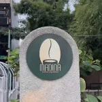 Madina Coffee & Resto, Tempat Nongkrong Asri dengan Pemandangan Sawah di Tengah Kota Serang