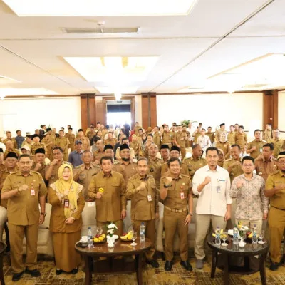 Bupati Tangerang Buka Bimtek Perkoperasian KDKMP di Aryaduta Hotel