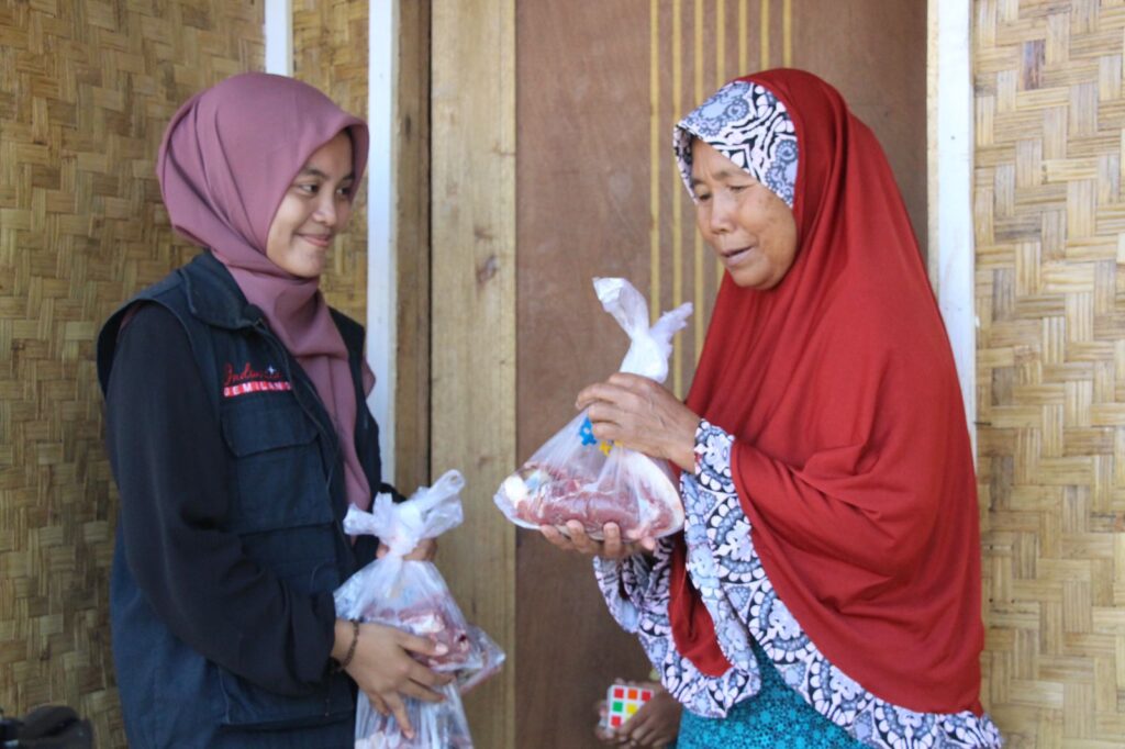 LAZ Al Azhar Distribusikan Kurban untuk Penyintas Gempa Bumi Cianjur