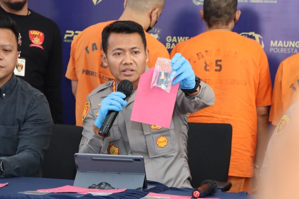 Satreskrim Polresta Tangerang Bekuk 4 Orang Pelaku Ganjal ATM