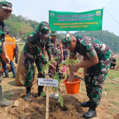 Dandim 0602/Serang Programkan Penanaman 500 Pohon Hijaukan Cilowong