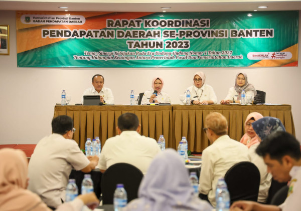 Pj Sekda Provinsi Banten Virgojanti Jalin Komunikasi dan Sinergi Optimalisasi Pendapatan Daerah