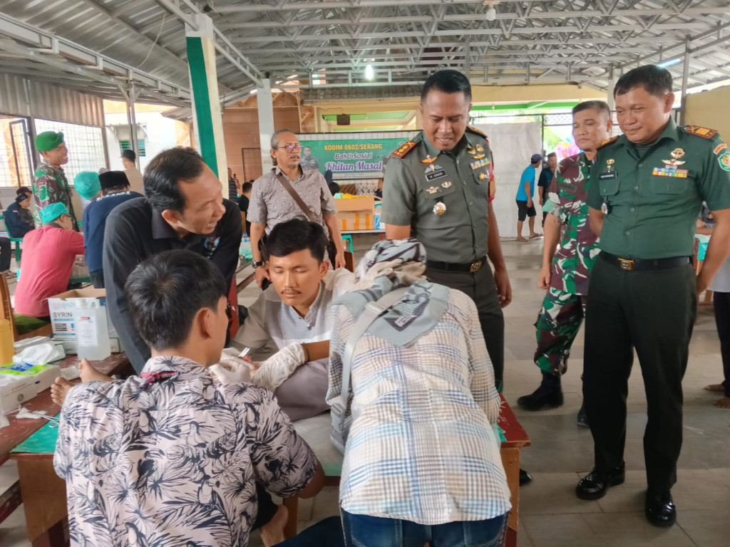 Kodim 0602/Serang Gelar Kegiatan Bakti Sosial Khitan Masal Secara Gratis