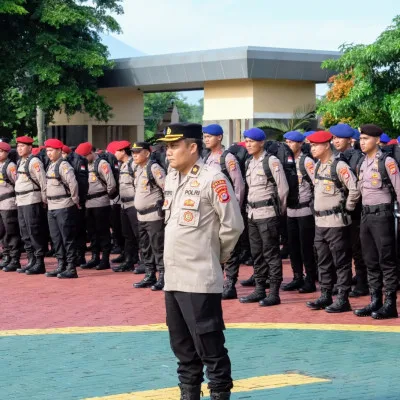 Polda Banten Laksanakan Apel Gelar Pasukan Persiapan Pergeseran Personel Kesiapan Pengamanan TPS