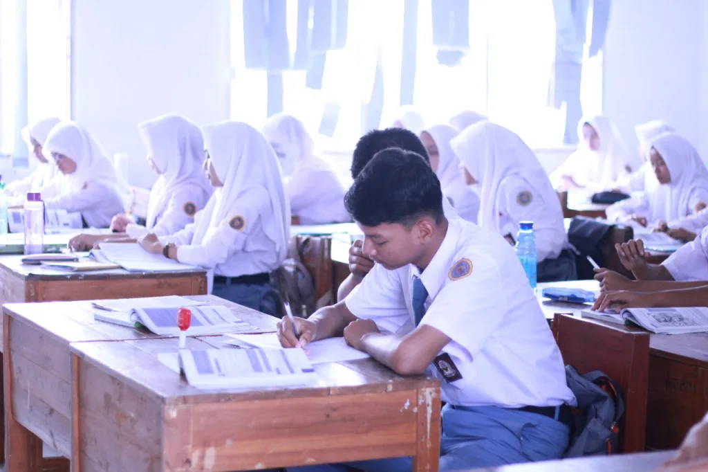 Pendidik Harus Tahu, 5 Fakor Siswa Tidak Mendengarkan Nasihat Guru