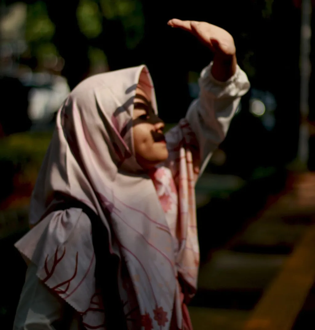 7 Sikap Membantumu Tetap Tegar Menghadapi Segala Masalah