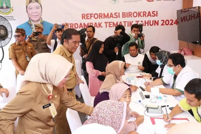 Al Muktabar, Penjabat Gubernur Banten, Mengunjungi Pusat Layanan Kesehatan Gratis Sebagai Bagian dari Ekspedisi Reformasi Birokrasi: Mendorong Kesehatan Masyarakat dan Kebersihan Lingku
