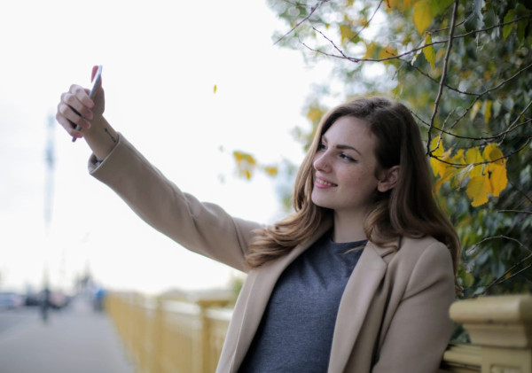 Sikap Manis Cewek yang Disukai Cowok