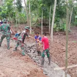 Memasuki Tahap Penyelesaian Pembangunan TPT, Satgas TMMD Kodim 0602/Serang Bahu Membahu Bersama Bersma Masyarakat