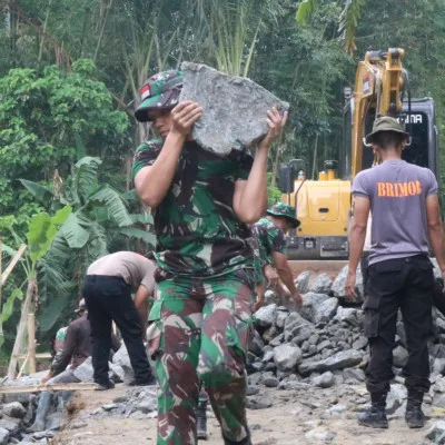 Menghidupkan Peradaban Diperbatasan Desa Melalui TMMD ke-119