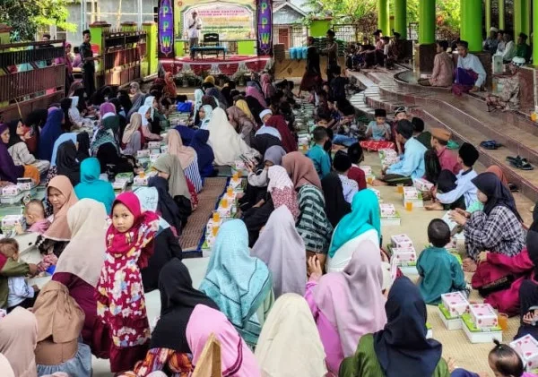 Spektakuler TBM Mipir dan Persatuan Pemuda Warung Jogjog (PPW) Berikan Inovasi Kegiatan Ramadhan Berbasis Literasi Masyarakat 