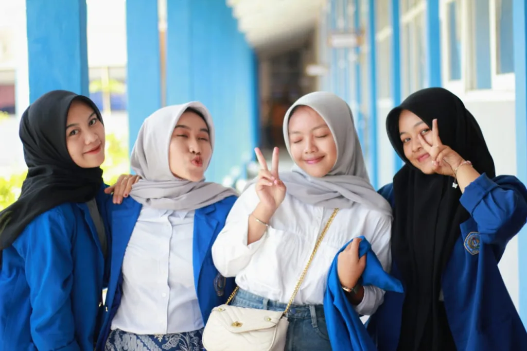 Karier Terbatas hingga Tantangan Finansial inilah 6 Jurusan Kuliah yang Paling Banyak Disesali Lulusannya