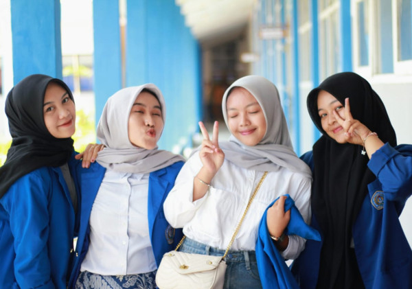 Karier Terbatas hingga Tantangan Finansial inilah 6 Jurusan Kuliah yang Paling Banyak Disesali Lulusannya