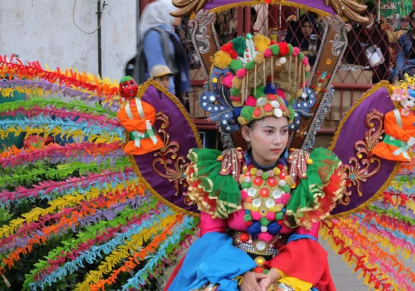 Pengertian dan Contoh Legenda Sunda