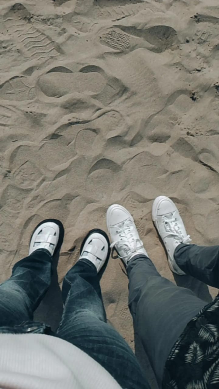 Definisi Puisi Menurut Beberapa Ahli Beserta Contohnya